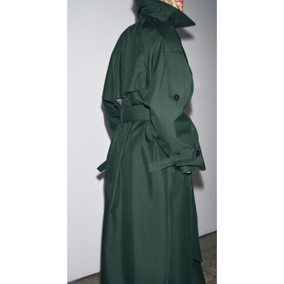Zara Jackets & Blazers - NEW ZARA OVERSIZED WATER REPELLENT TRENCH COAT ZW COLLECTION SIZE M